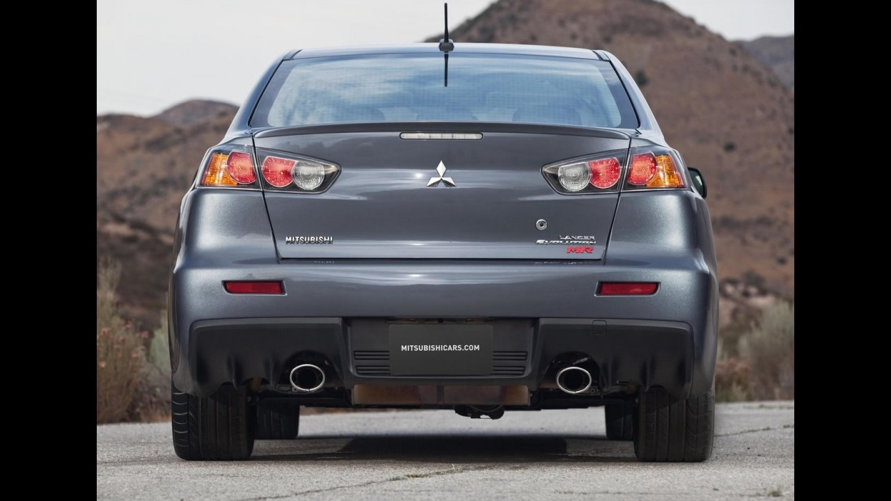 Mitsubishi revela o apimentado Lancer Evolution MR 2011 - Veja fotos