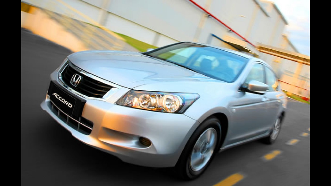 Linha Honda Accord 2010 chega às lojas com nova versão EX 2.0