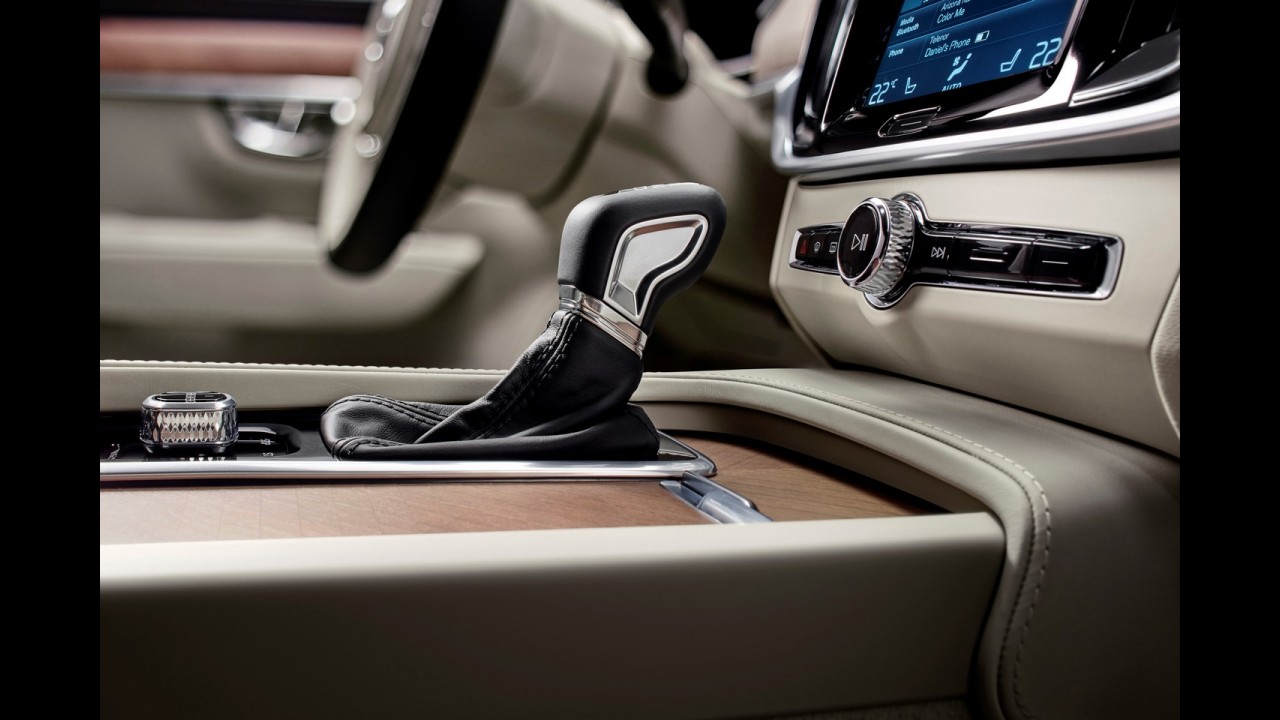 Fotos: Volvo mostra interior luxuoso do novo S90 em detalhes