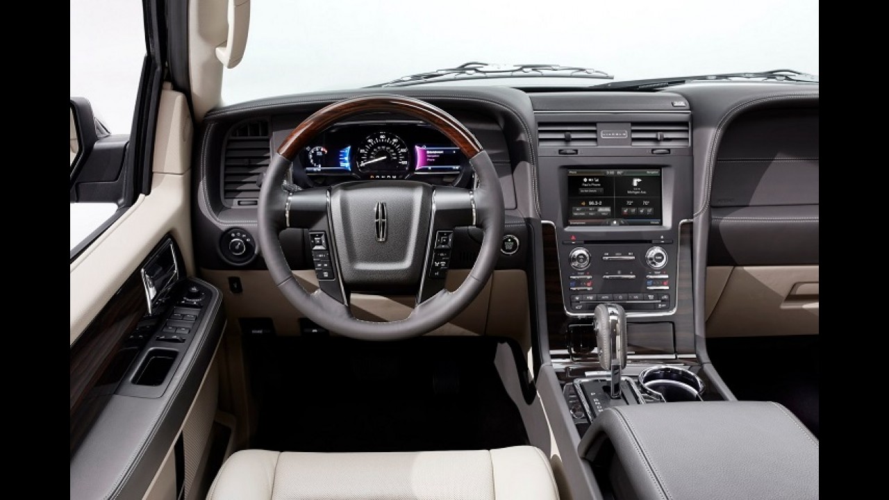 Lincoln atualiza visual do SUV de luxo Navigator para o Salão de Chicago