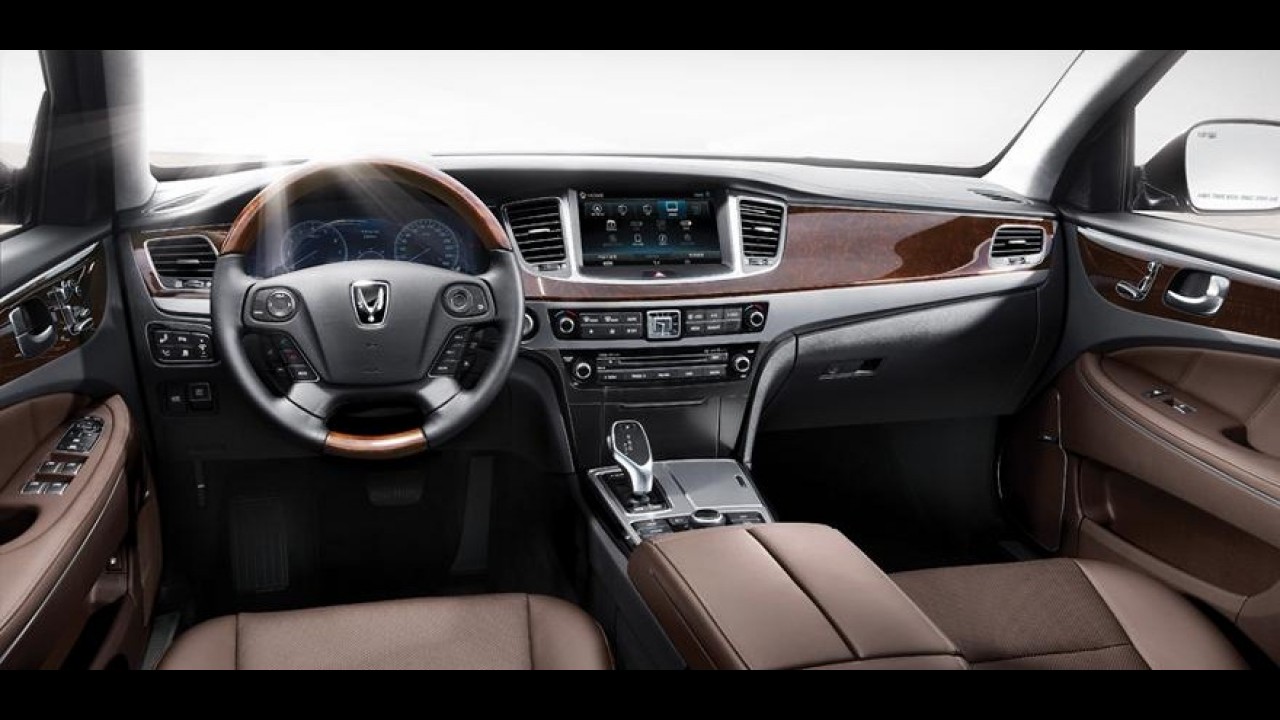 Hyundai Equus chega à linha 2013 na Coreia do Sul com visual atualizado