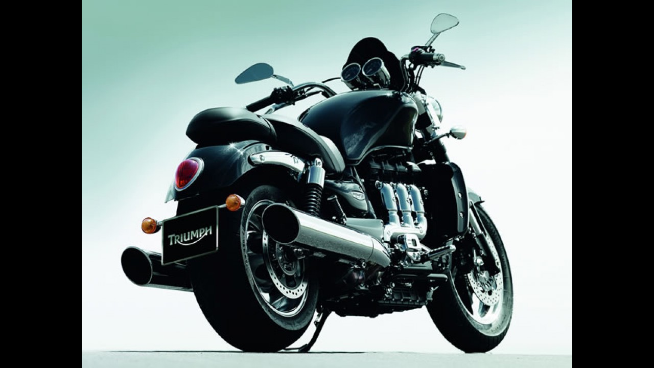 Triumph chega oficialmente ao Brasil com seis modelos - conheça todas as motos e preços