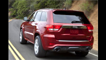 Ferrari-rotes Renn-SUV