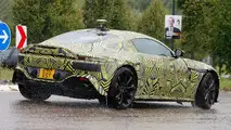 2018 Aston Martin Vantage casus fotoğraflar