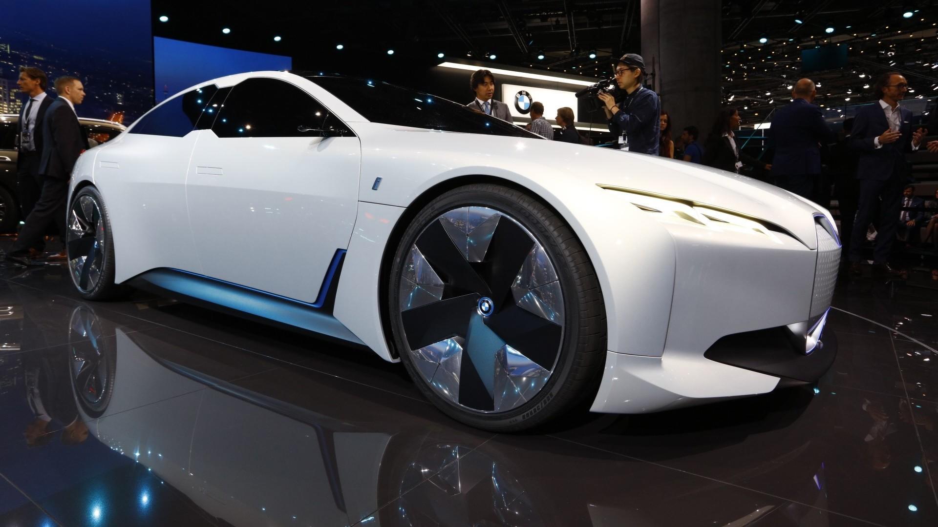 BMW i Vision Dynamics é o irmão elétrico do Série 4 Gran Coupe