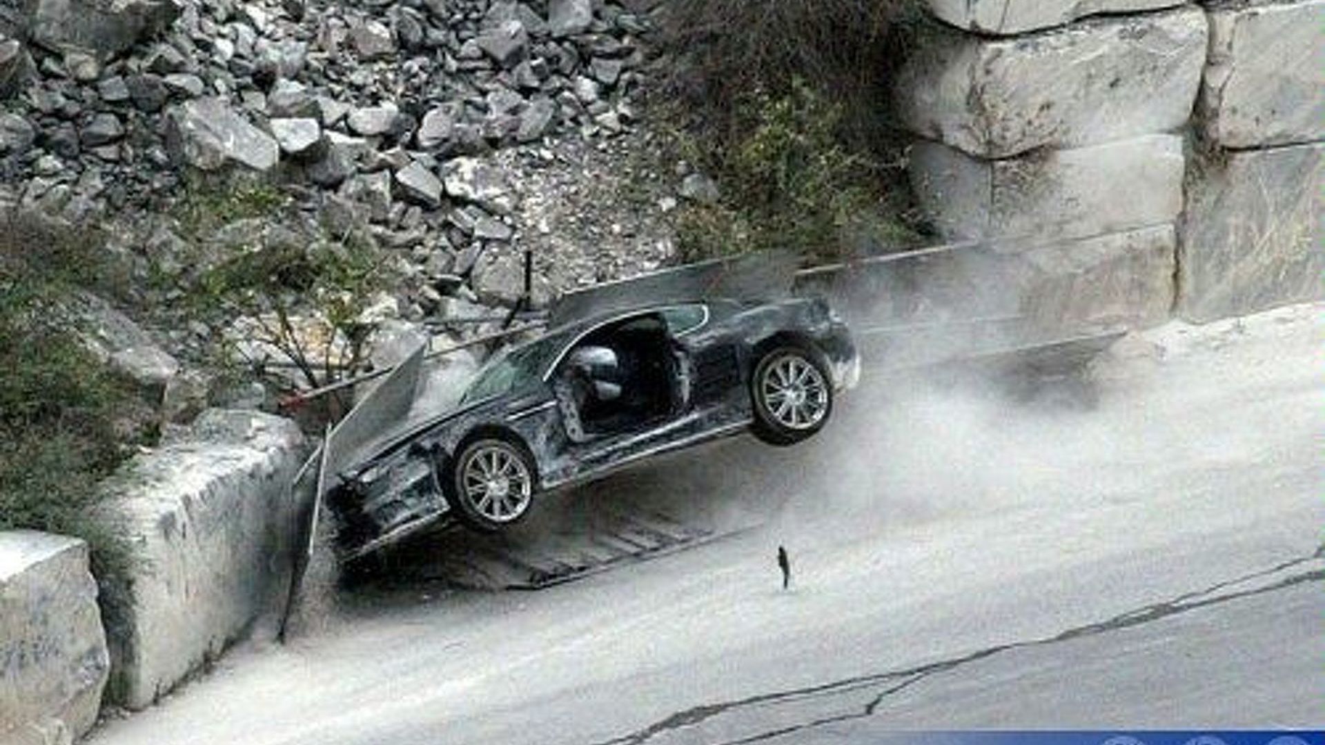 Casino royale aston martin dbs crash todd torres poker