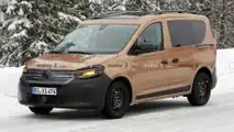 2020 VW Caddy spy photo