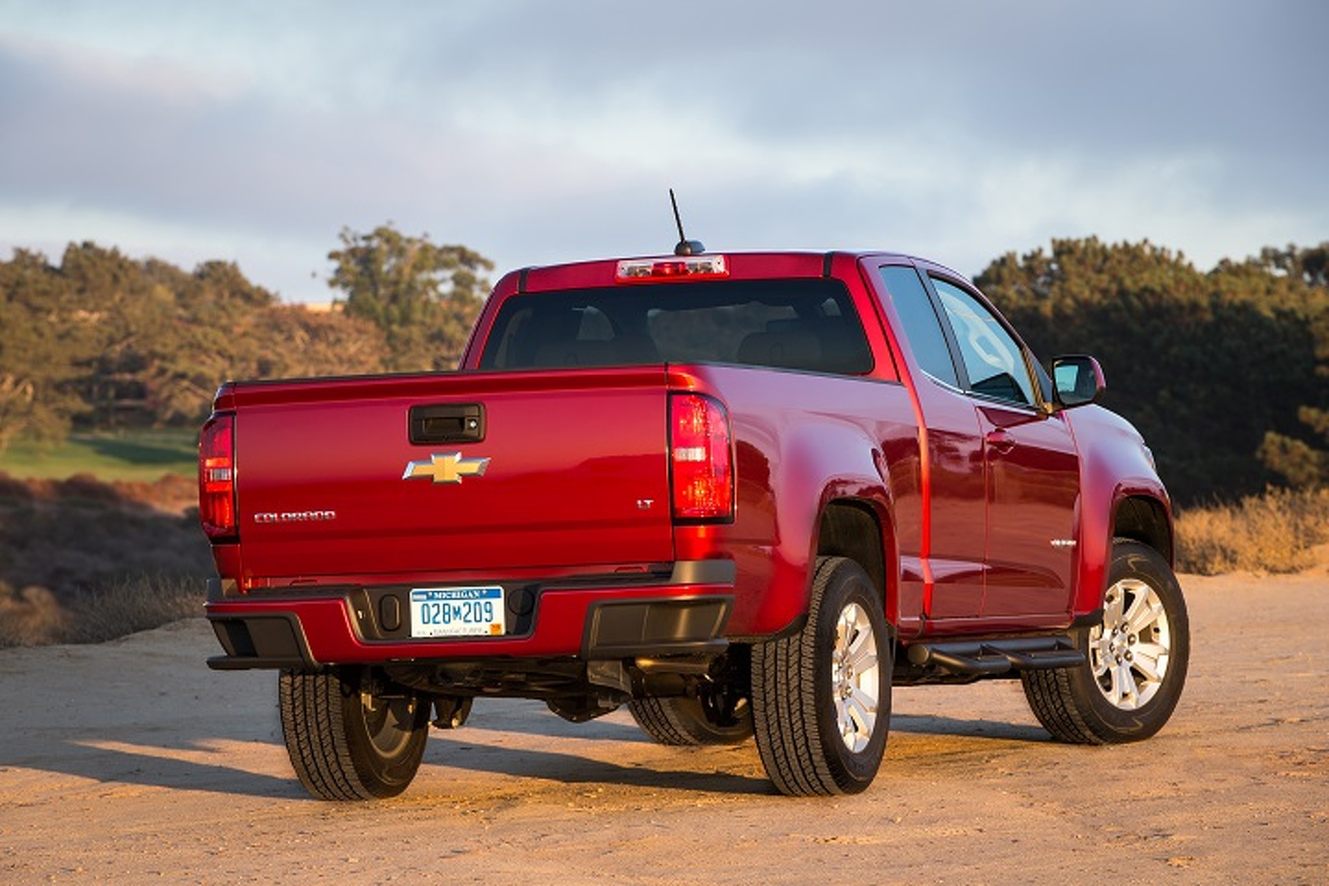 2015 Chevrolet Colorado and GMC Canyon: First Drive