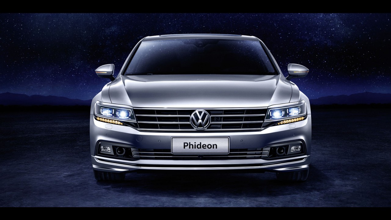 VW Phideon: novo sedã grande é para dono andar no banco de trás