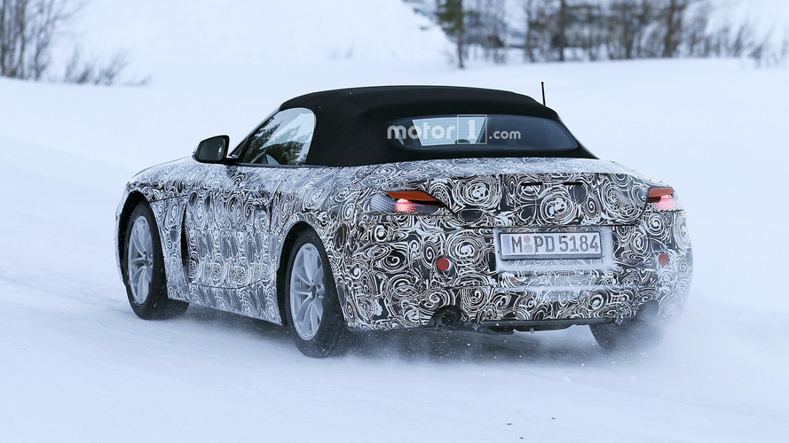 2018 BMW Z5 spy photo