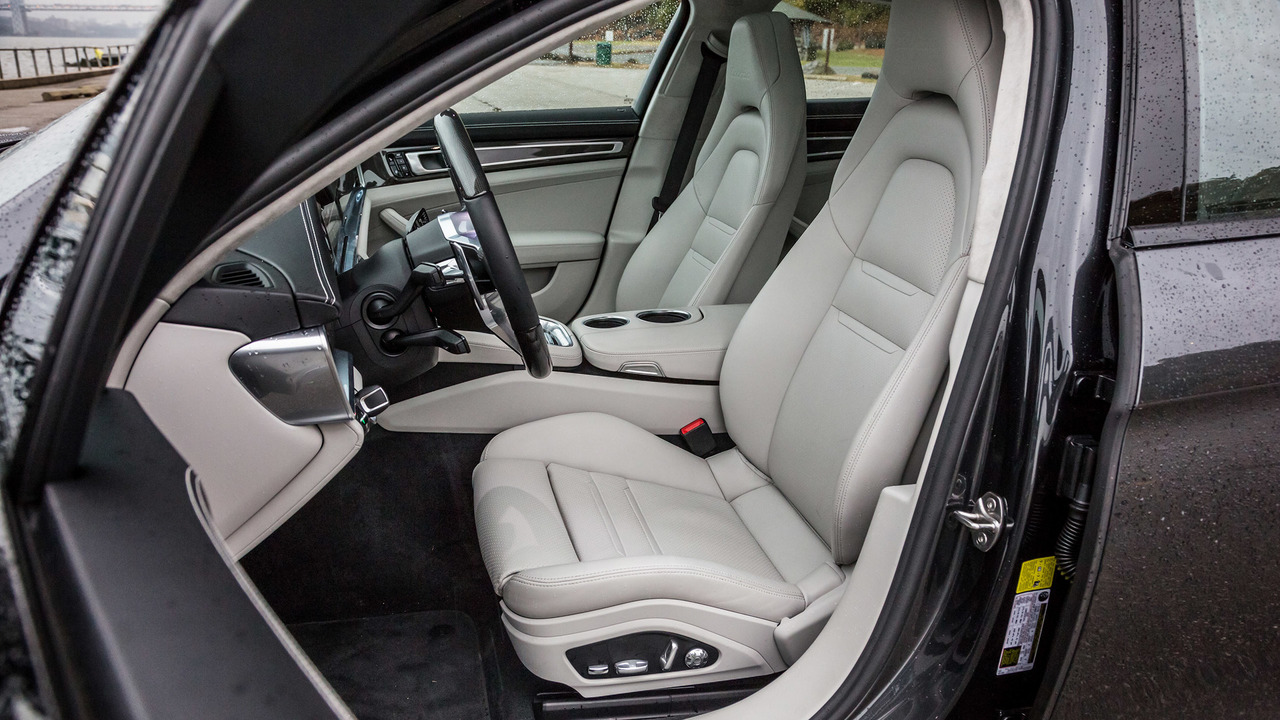 panamera seats