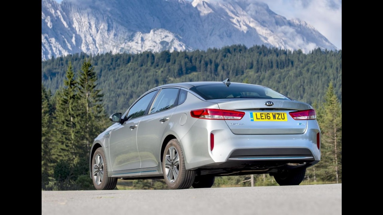 Kia Optima híbrido é lançado com 204 cv para encarar BMW, Audi e Mercedes