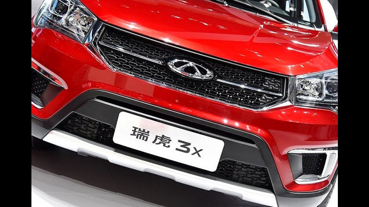 Salão de Pequim: cotado para o Brasil, Chery Tiggo 3X baseado no Celer é revelado