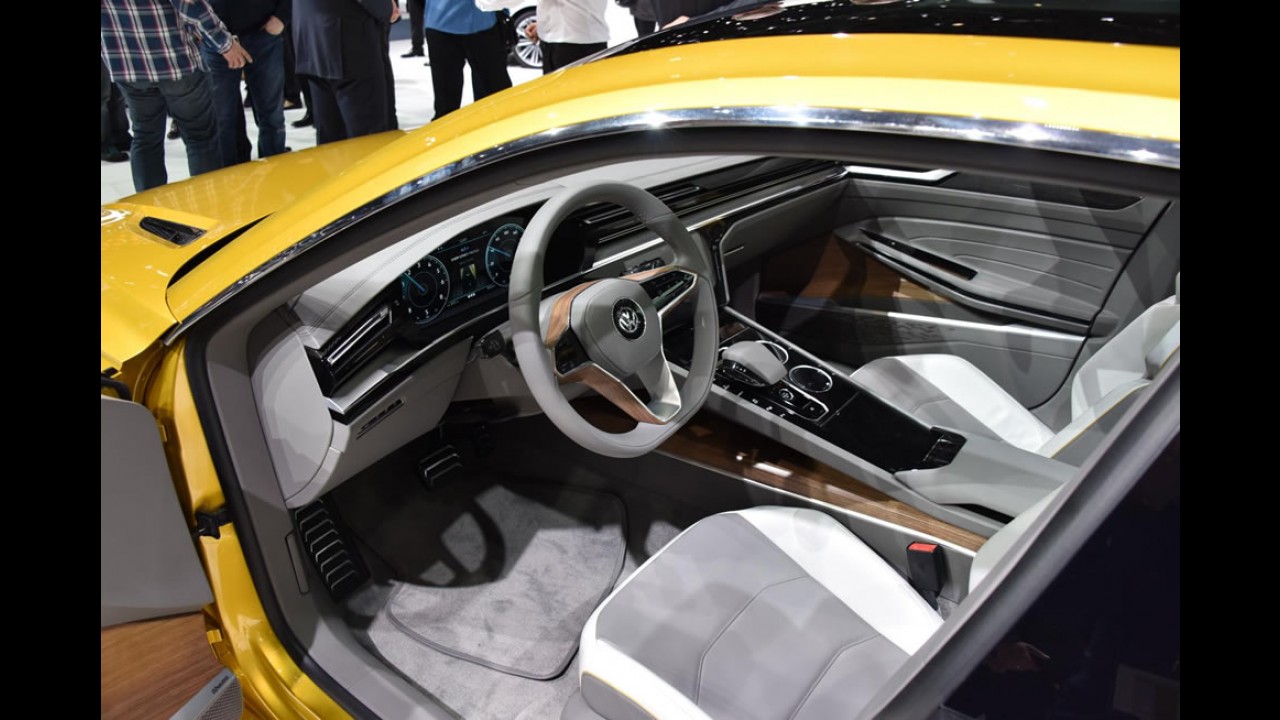 Genebra: estreia do belo Sport Coupé GTE, que antecipa visual dos próximos VW
