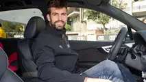 Barcelona players receive new Audi cars