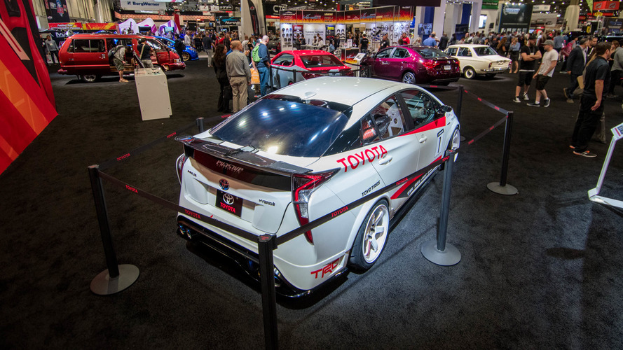 Toyota Prius G - SEMA 2016