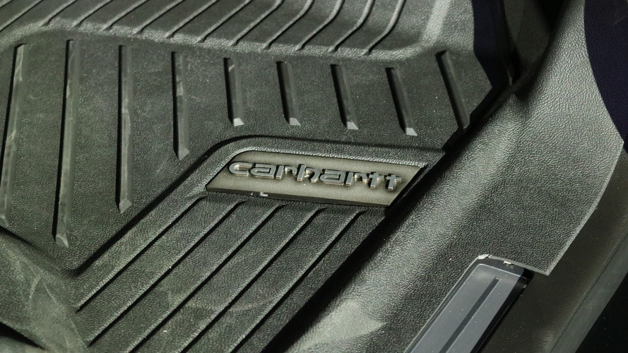 Chevy Silverado Carhartt concept live photo
