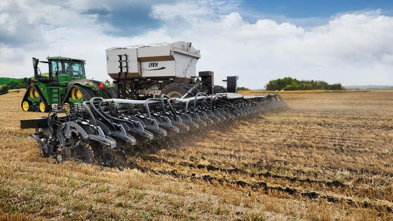 MASCHIO GASPARDO entra nel capitale di LYNX AG e avvia la produzione di seminatrici di precisione per il mercato nordamericano.