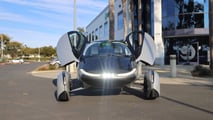 Il triciclo Aptera nella sua versione di serie