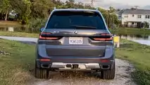 2023 BMW X7