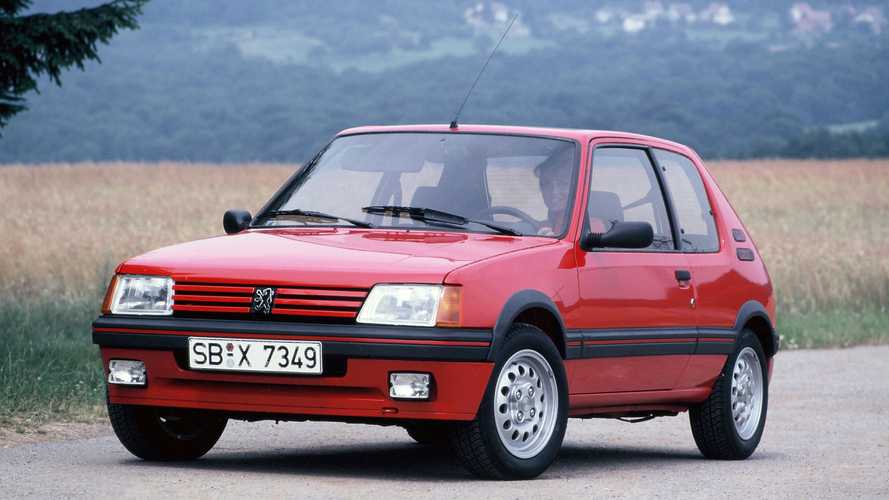 Peugeot 205, "l'enfant prodige" del Leone ha 40 anni