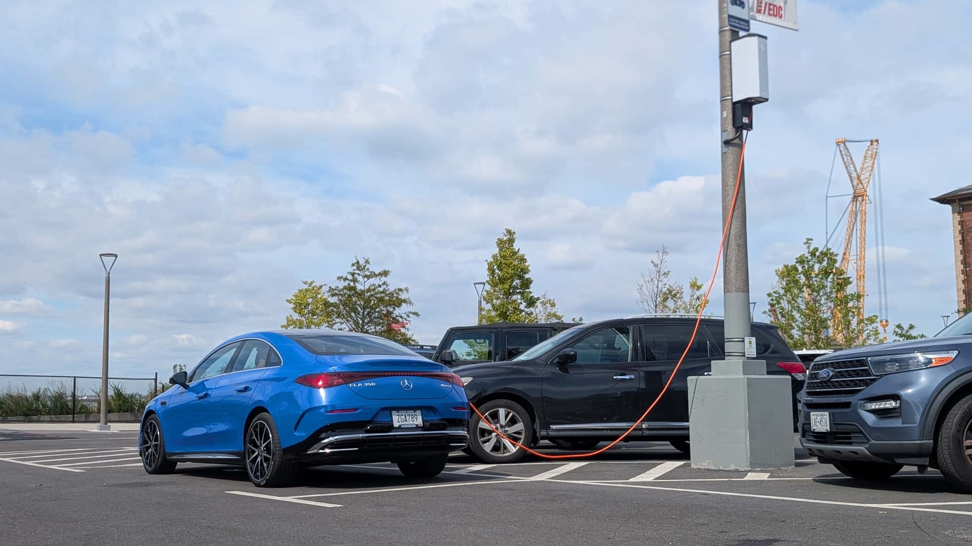 New York City Launches First Lamppost EV Charger