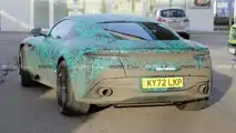 Foto espía del Aston Martin DB12