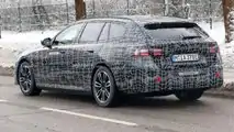BMW i5 Touring new spy photo