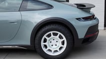 Leh Keen's Porsche 911 Dakar by @yung.zion