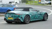Fotos espía del Aston Martin Vantage Volante 2024
