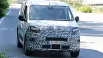 Peugeot Partner facelift spy photo
