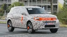 Opel Crossland (2024) als Erlkönig