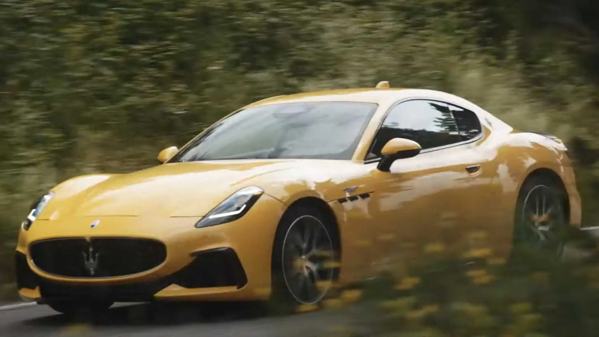 See Maserati MC20, GranTurismo, Grecale Traverse Italy In Short