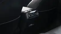 Teste GAC GS4 Elite (BR) saída de ar-condicionado para o banco traseiro
