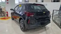 M1 nas lojas: Chevrolet Onix 1.0 MT 2026 