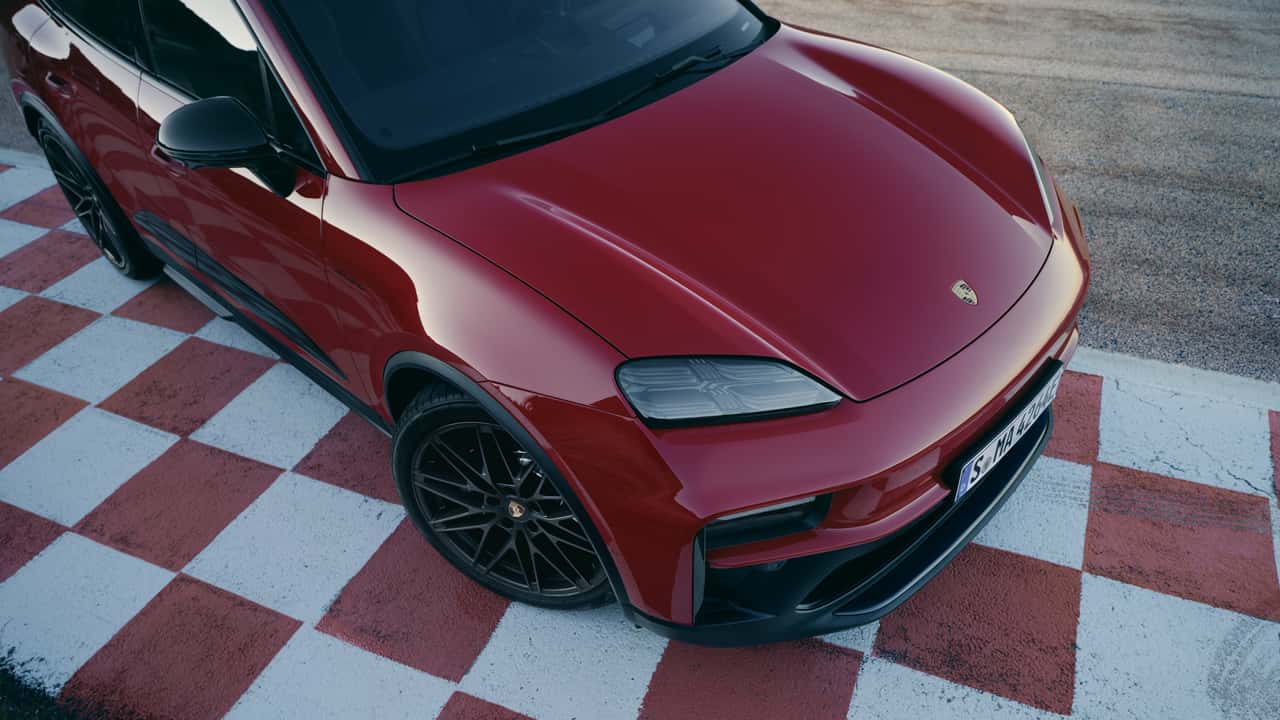 Porsche Macan, le foto spia
