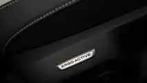 Nuova Volkswagen T-Roc, interni e bagagliaio