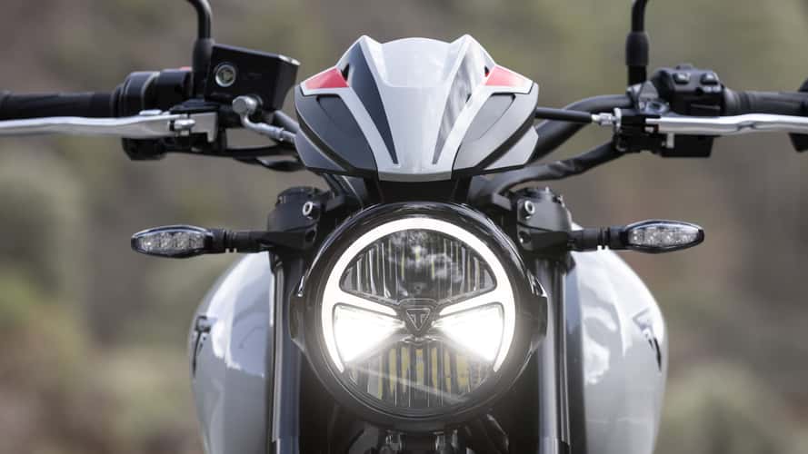 2026 Triumph Trident 800 Headlight Recall: We Shed Light on the Problem