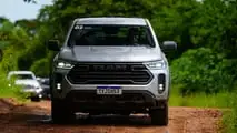 Nova Ram Dakota em ação