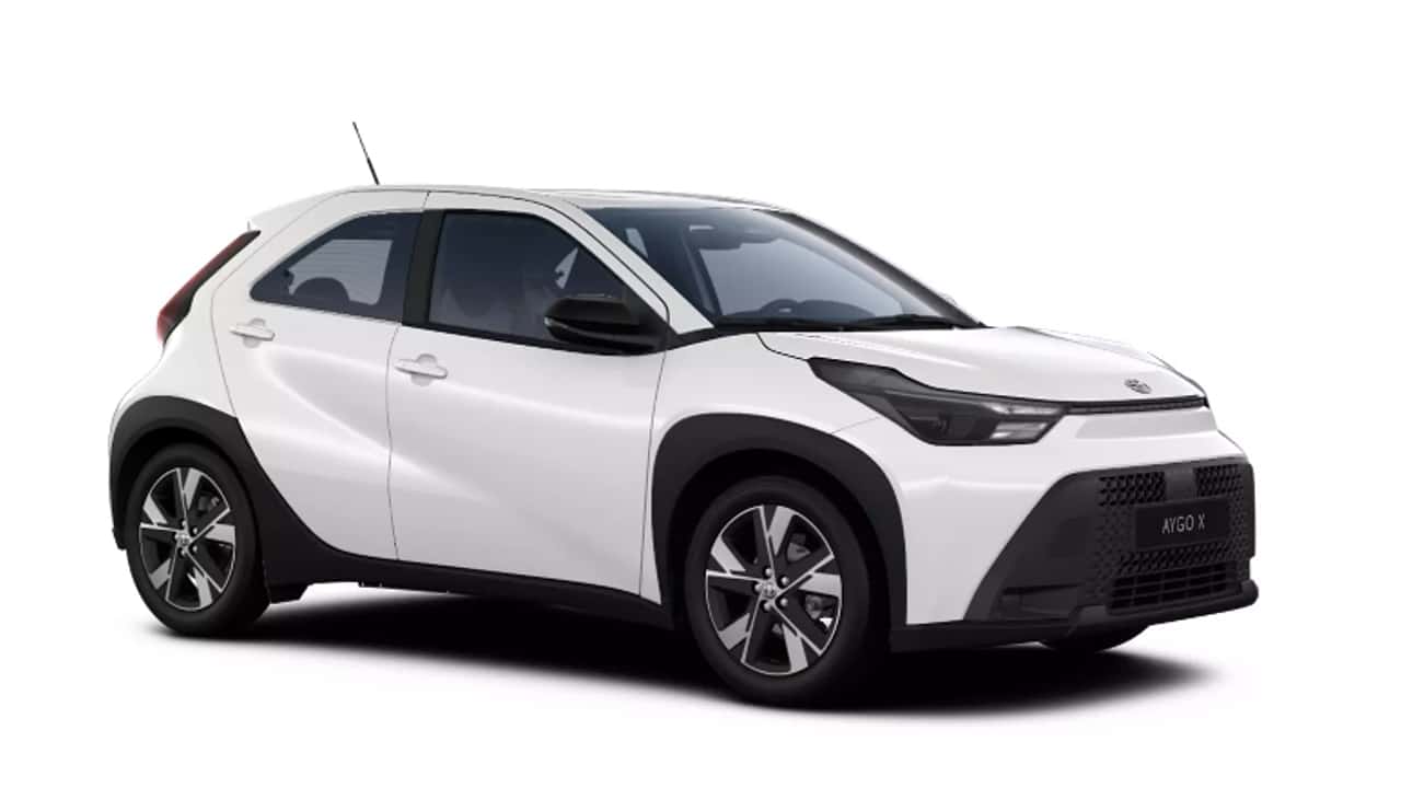 Es el Toyota híbrido más barato y tiene un jugoso descuento