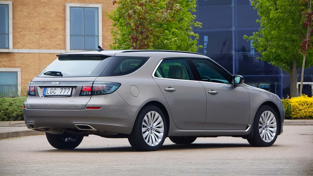 Saab 9-5 SportWagon (2011)