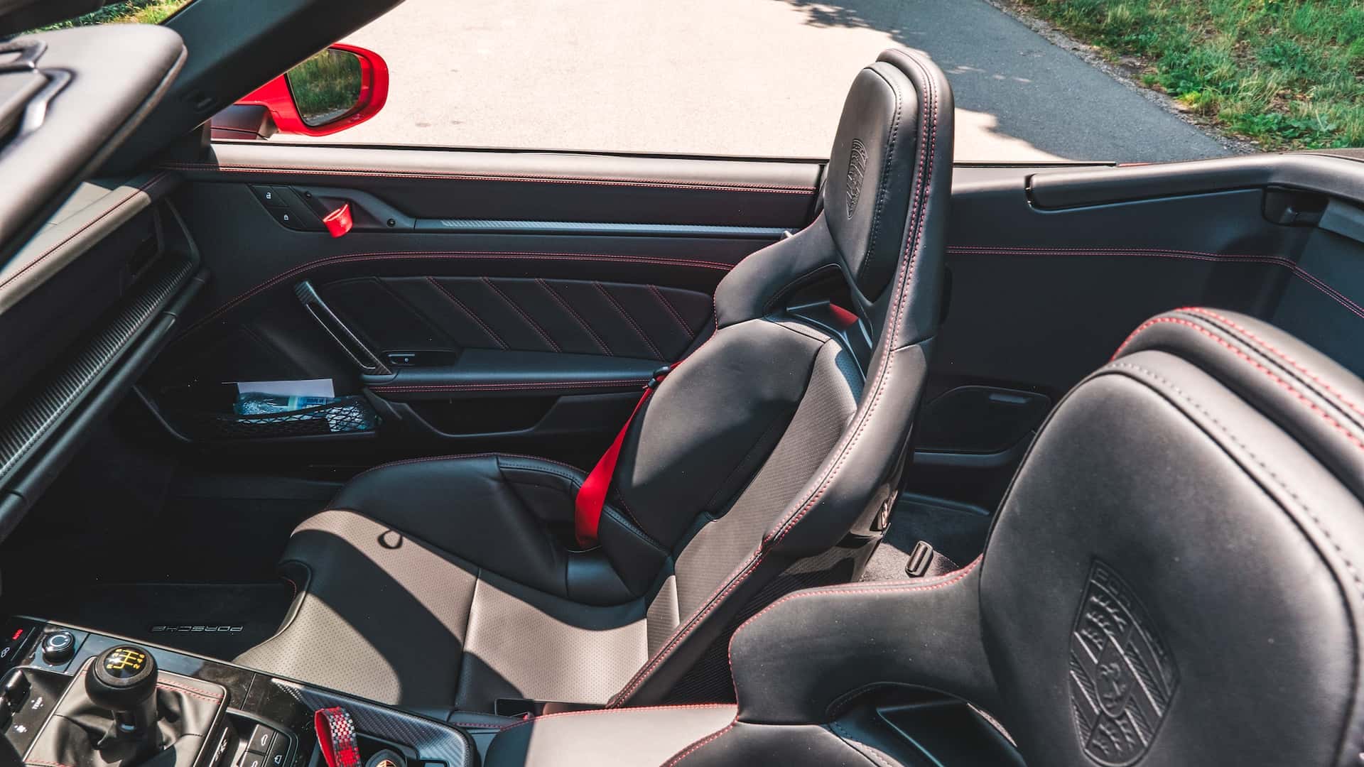 https://cdn.motor1.com/images/mgl/koK2nB/s1/2027-porsche-911-gt3-s-c-first-drive-review.jpg