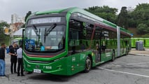 São Paulo estreia ônibus elétrico articulado da BYD com bateria Blade