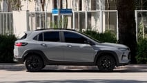 Lateral do Novo Chevrolet Sonic 2017 flagrado em São Paulo