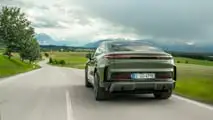 Porsche Cayenne Coupé elettrica, la prova