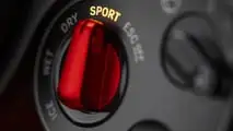 Le chicche e i segreti dentro la Ferrari Luce