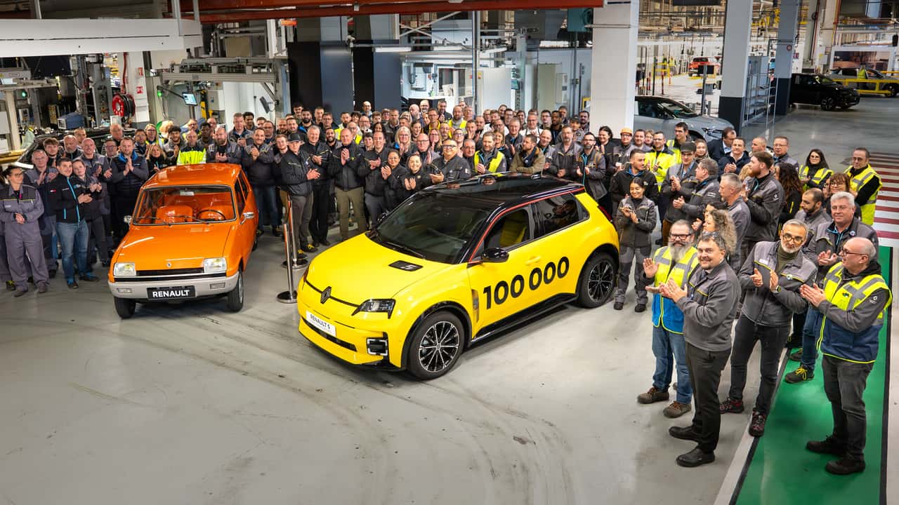 100,000 Renault-5 E-Tech Electric vehicles produced in Douai