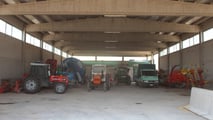 Come rendere sicuri fienili e depositi agricoli per mezzi e materiali