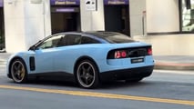 Primo avvistamento su strada della Ferrari Luce [VIDEO]