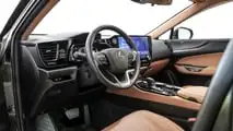Detalhes do interior do Lexus NX 450h+ 2026